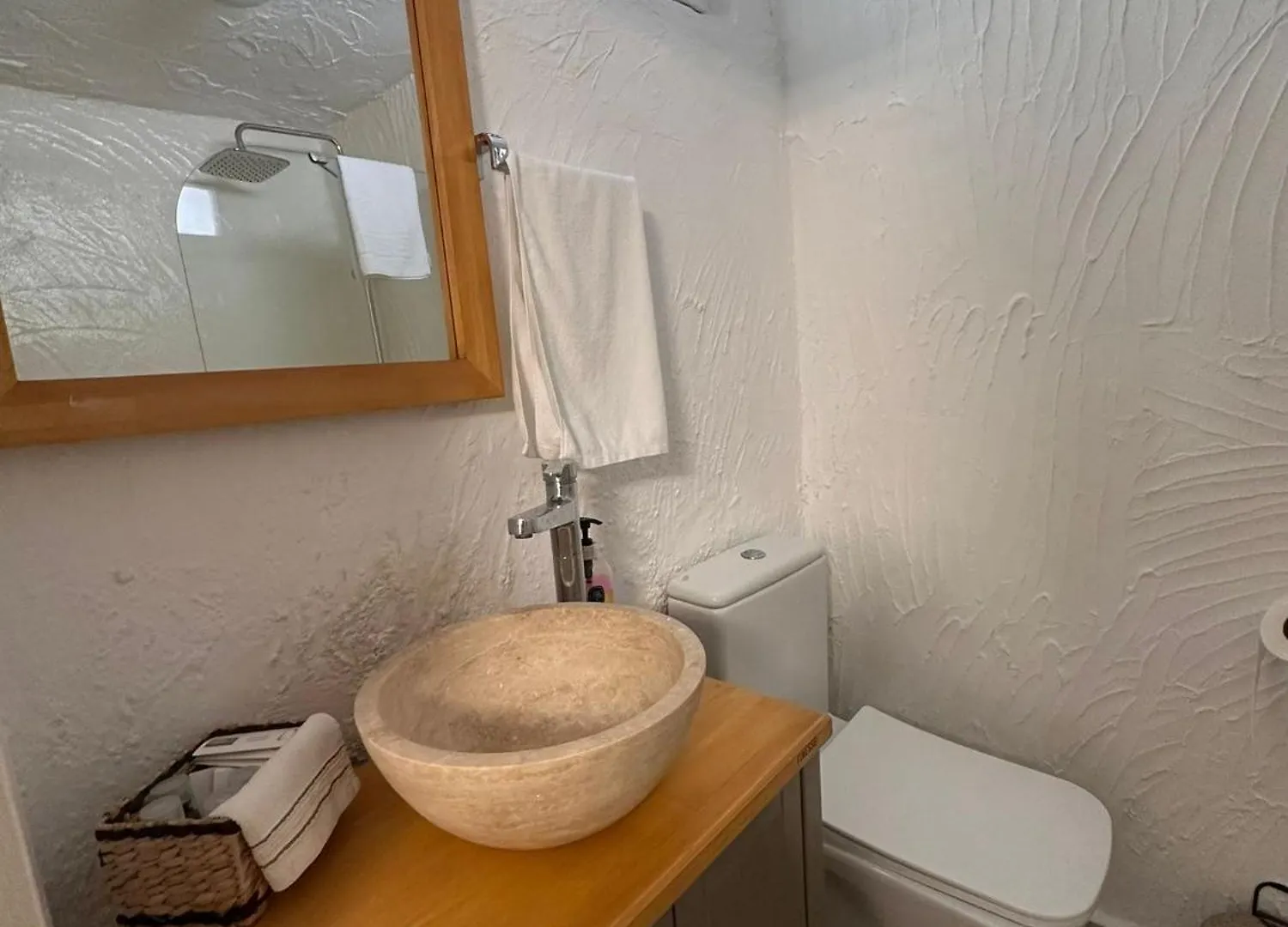 B House Alaçatı 0*,
